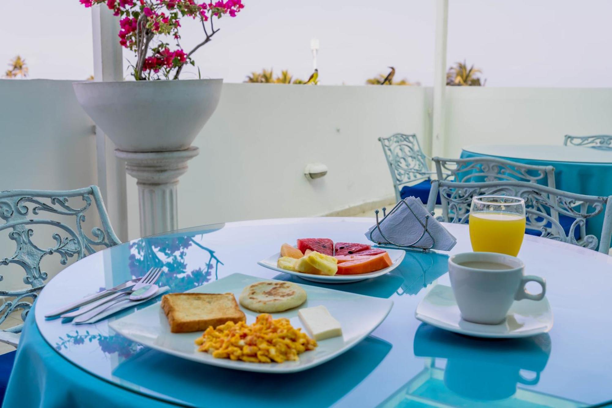 Hotel Coral Reef Cartagène Extérieur photo